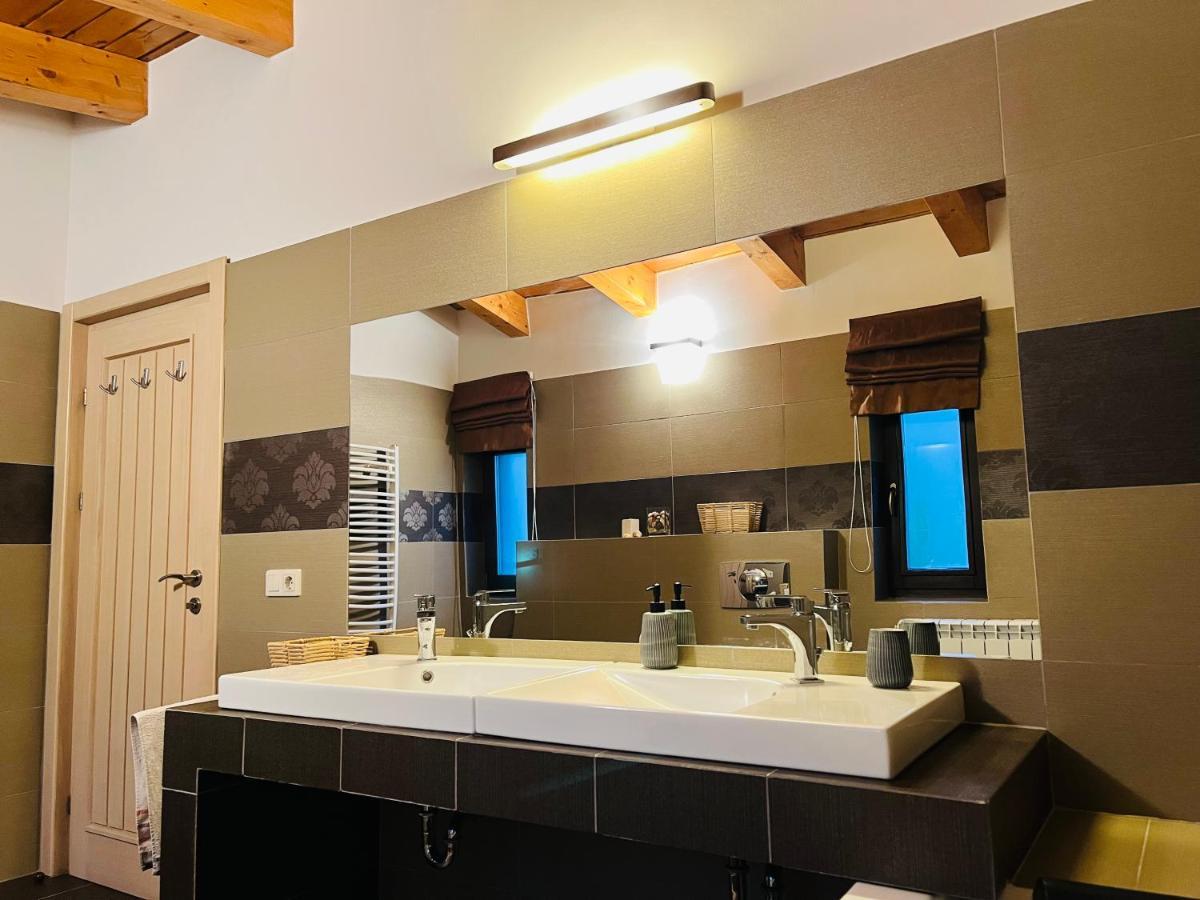 Bazalt Wellness Villa Harghita-Bai Exterior photo